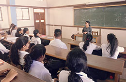 MBA Alumna addresses the students - Sahyadri College of Engineering & Management