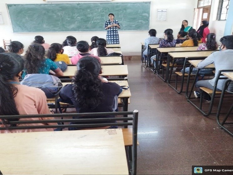An Alumna interacts with III semester students