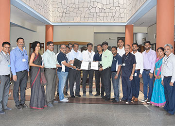 CTO of Pratian Technologies visits Sahyadri to sign an MOU on Sahyadri-Pratian Innovation Ecosystem 
